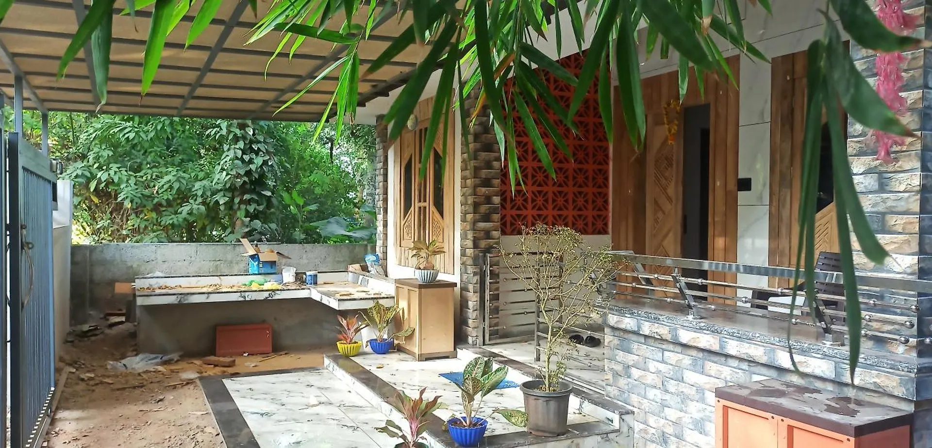 Neelambari Apartment Varkala